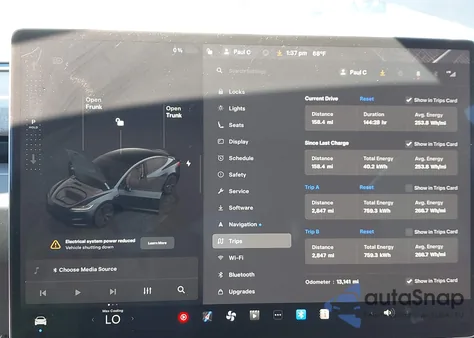 2024 Tesla Model 3 Long Range Dual Motor All-Wheel Drive z USA, uszkodzony, nr VIN 5YJ3E1EB0RF815909